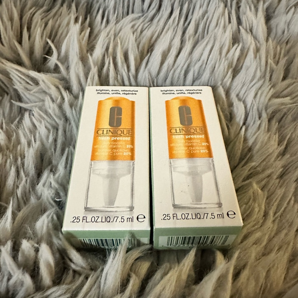 CLINIQUE Fresh pressed